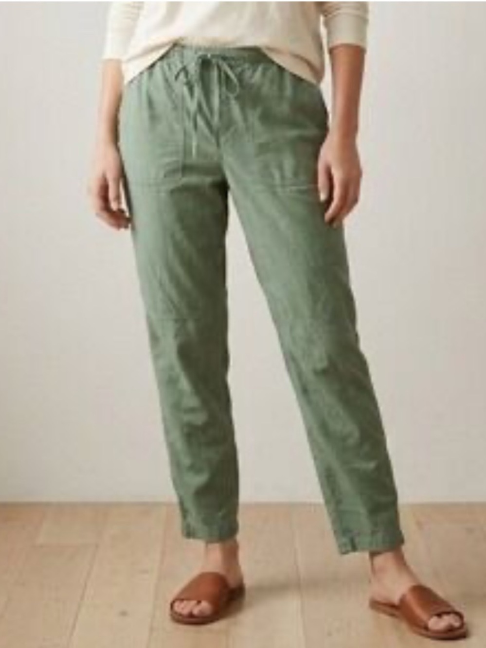 Eileen Fisher 100% Cotton Patch Pocket Tapered Pant - Picture 2 of 4